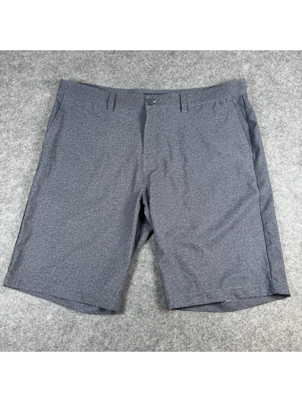 Travis Matthew Shorts Mens Size 42 Gray Chino Golf Casual Stretch Performance